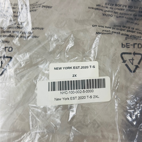 New York Guardians XFL Gray- Black/Silver and Red Insignia on Front T-Sh… - Picture 6 of 7